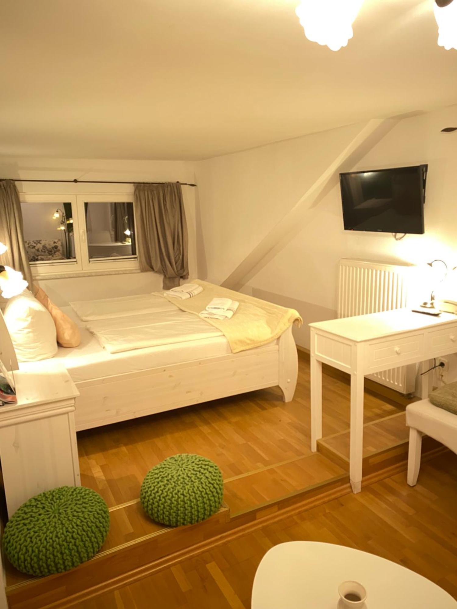 Panoramahotel Lilienstein Konigstein an der Elbe Room photo